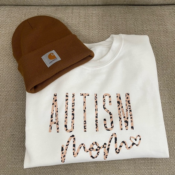 autism mom sweater cheetah print writing - Picture 3 of 4
